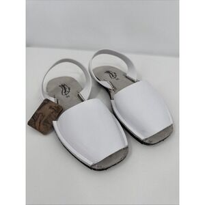 Riudavets Leather Made In Spain Sandal Big Kids Size 3.5/35 Renewable Materials